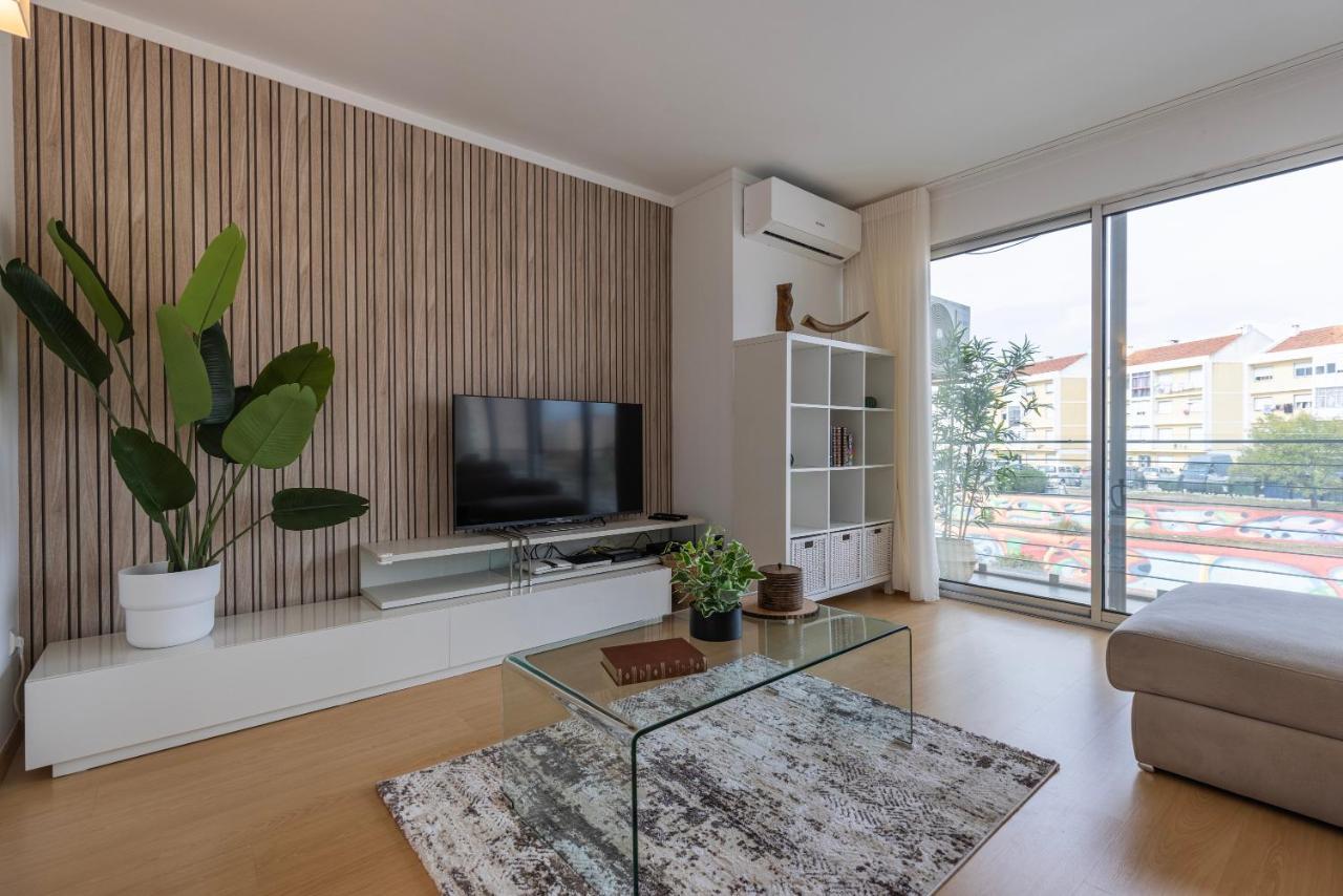 Charm 3bdr W/balcony By Lovelystay Apartamento