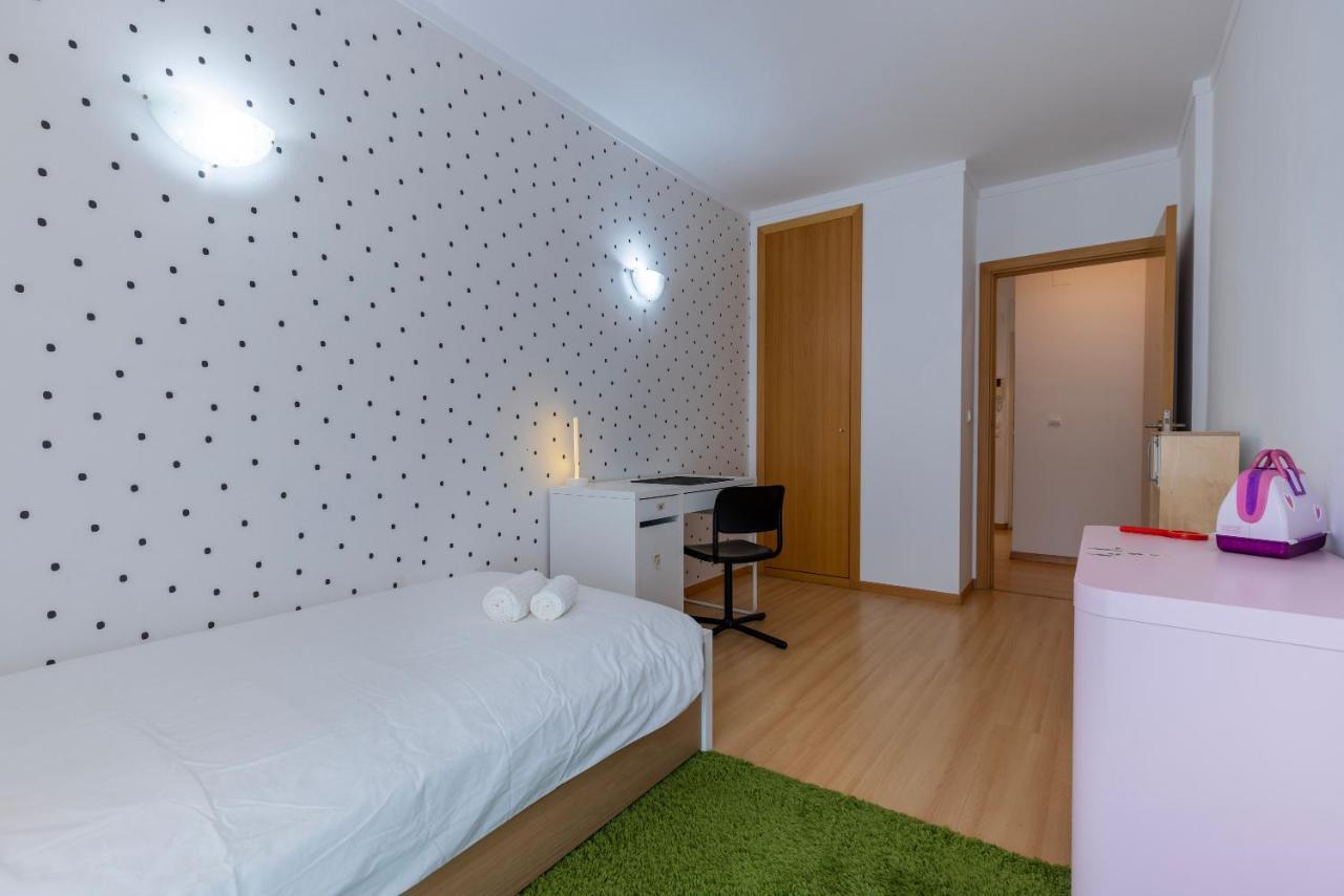 Charm 3bdr W/balcony By Lovelystay Apartamento *
