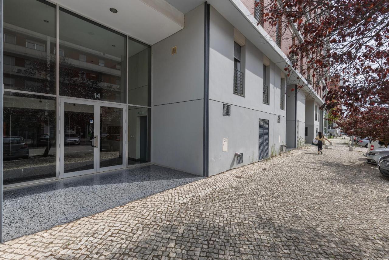 Charm 3bdr W/balcony By Lovelystay Apartamento