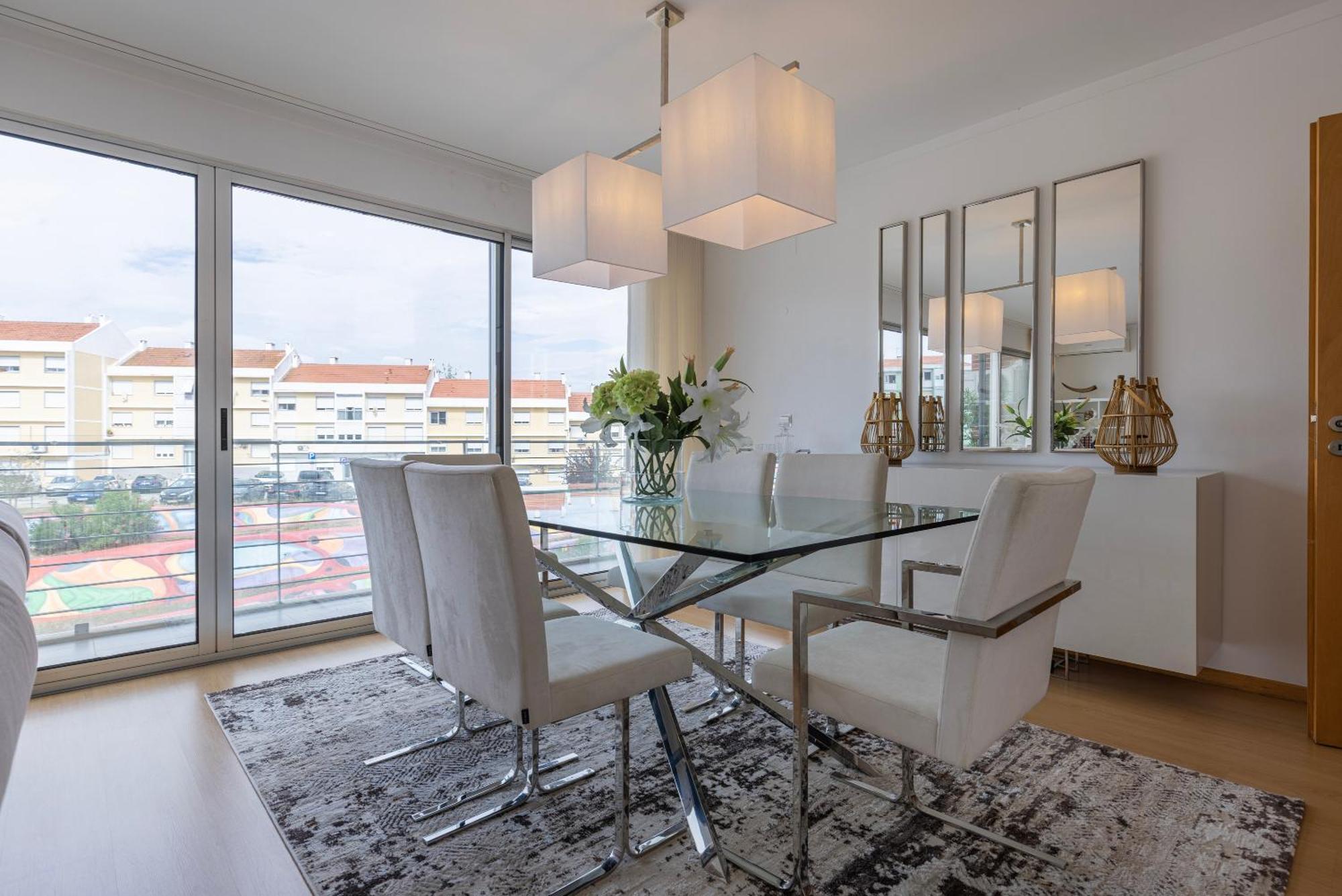Charm 3bdr W/balcony By Lovelystay Apartamento